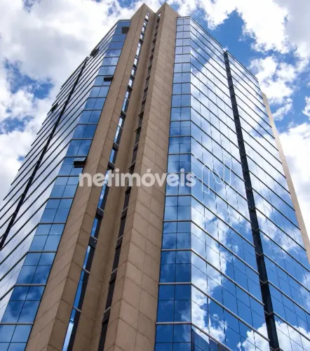 LOCAÇÃO/ITAIM BIBI: Laje corporatia com 392,64m²; | 12 vagas