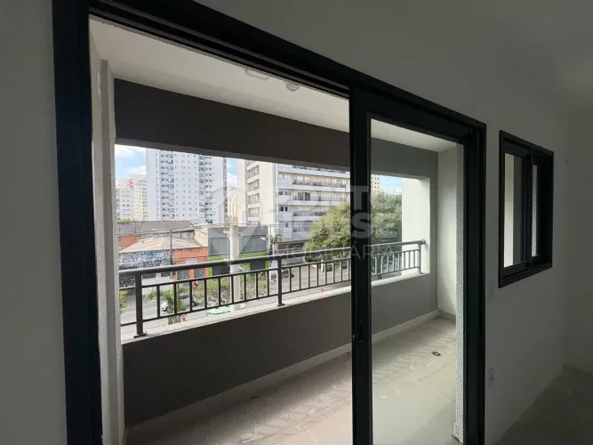 Studio à venda, 28m², ao lado do metrô Saúde