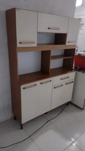 Armário de Cozinha Completo com Design Sofisticado
