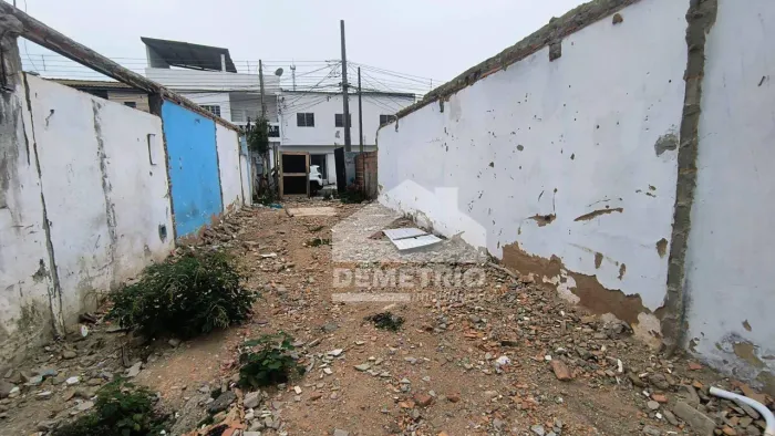 Terreno de 145m², localizado no Centro de Potim
