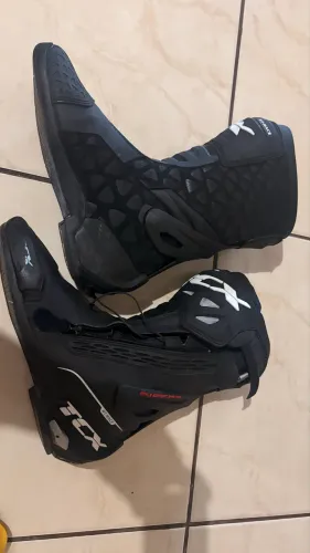Bota TCX