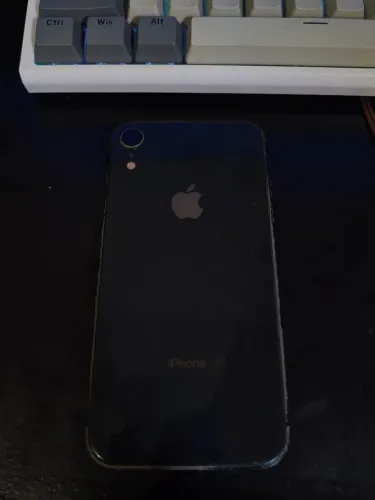 iPhone XR