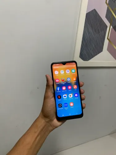 Samsung a20