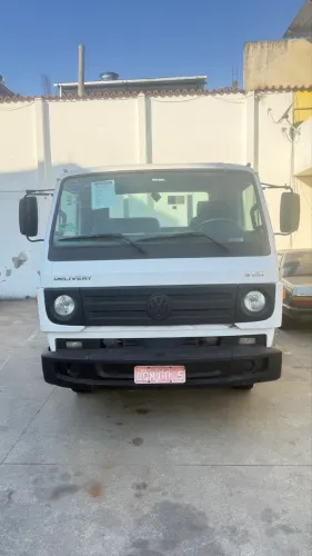 Caminhão Delivery vw 8.160