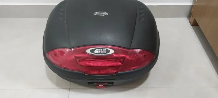 Baú givi 45lt