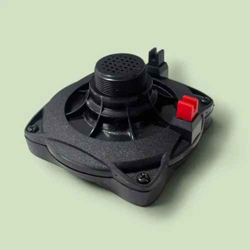 Driver Unlike UND400 100Wrms 8ohms produto novo