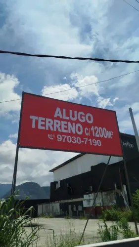 Imóvel para aluguel com 1200 metros quadrados em Recreio dos Bandeirantes - Rio de Janeiro