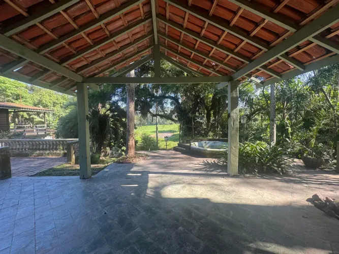 Imóvel para venda tem 377 metros quadrados com 3 quartos em Eldorado - Diadema - SP