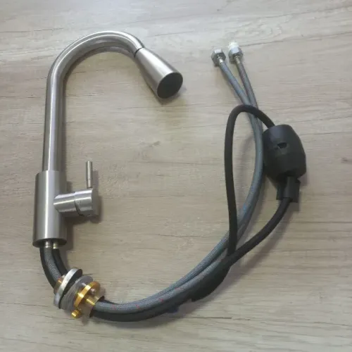 Torneira de bancada para cozinha - Para água quente e fria