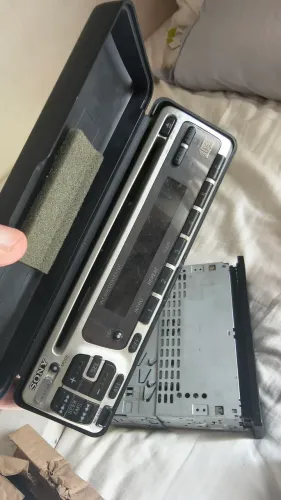 Som cd Sony anos 2000