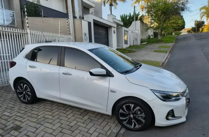 Chevrolet Onix Hatch Premier 1.0 12V TB Flex Aut. 4P 2025