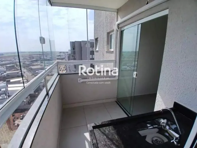 Apartamento à venda no Bairro Novo Mundo, em Uberlândia 2 quartos, suíte e 2 vagas