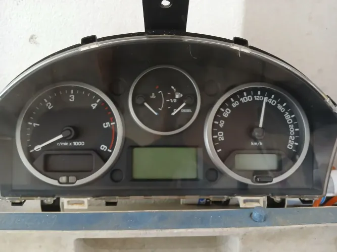 PAINEL DA LAND ROVER FREELANDER 2 