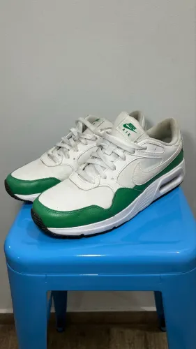 Tênis Nike Air Max SC Verde e branco