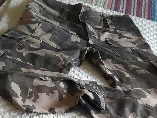 Calça e blusa Camuflada Estilo Militar 
