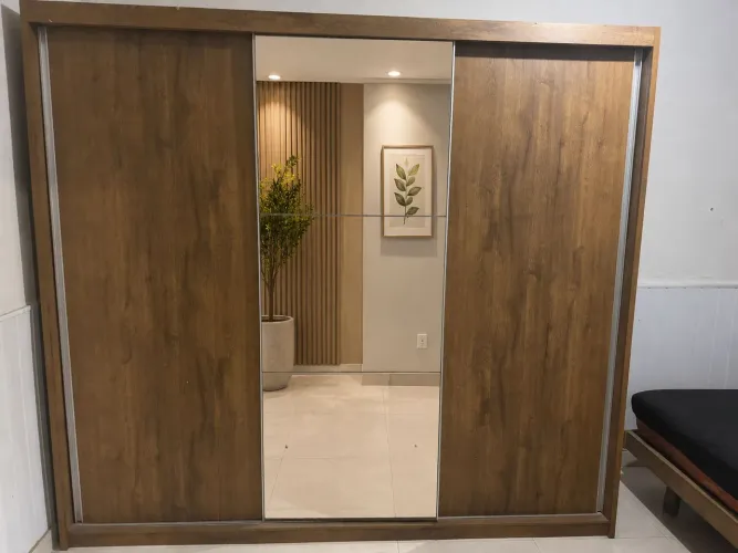 Guarda-roupa