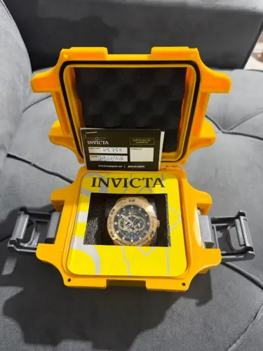 Relógio invicta 