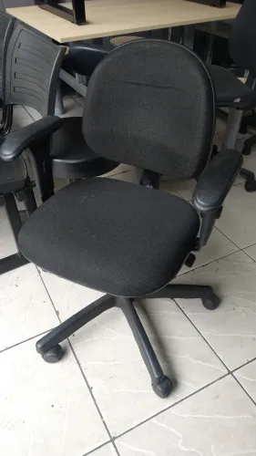 Cadeira para escritório de tecido