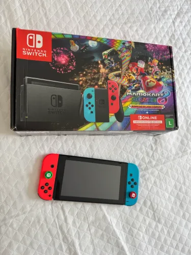 NINTENDO SWITCH V2