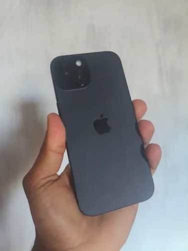 iPhone 15