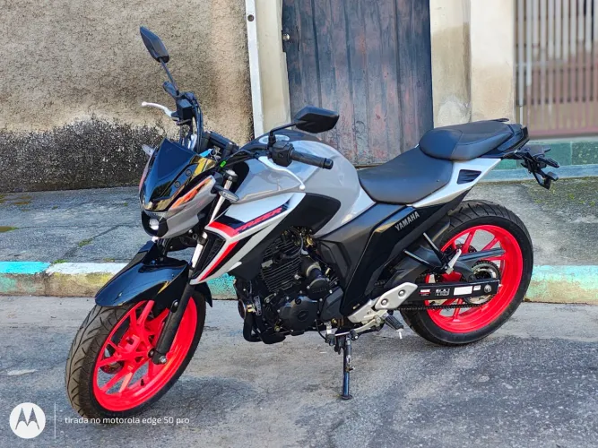 FZ25 FAZER 250 LUNDAAAA