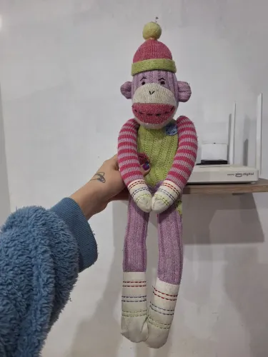 Macaco de meia de pelúcia antigo vintage importado Monkey Sock
