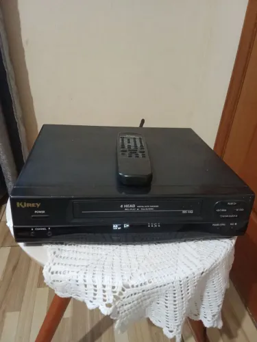 Vídeo cassete kirey 4 Heads kvr-4500 com controle remoto