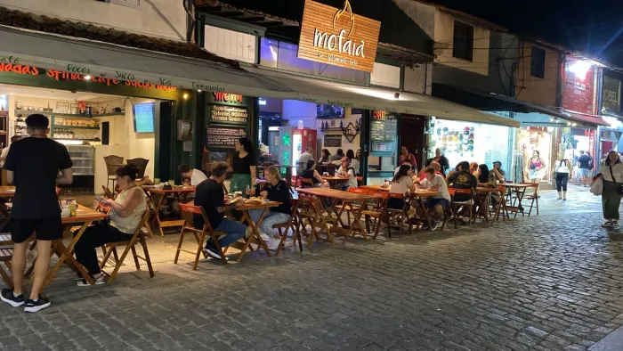 Bar; Restaurante e Cafeteria no centro de Búzios