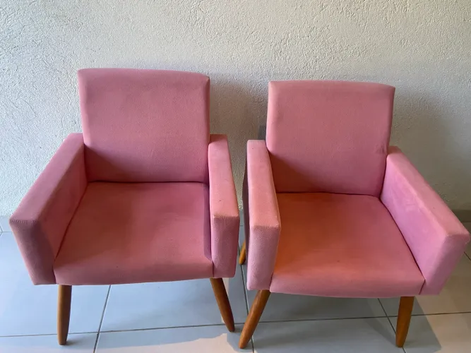 Vendo 2 poltronas rosa