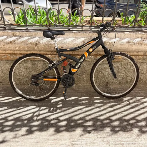 Bicicleta Aro 26 Bike Tour - World Bike Tour 2009 | Bom estado
