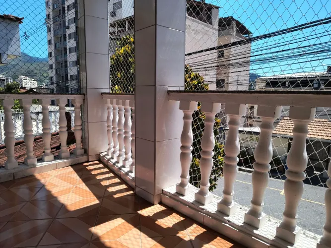 Vendo toldo de alumínio 3x 2,00