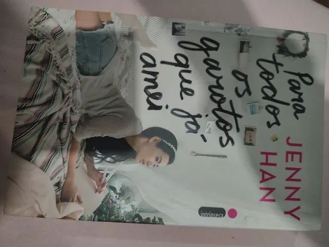 Livro "Para todos os garotos que já amei"