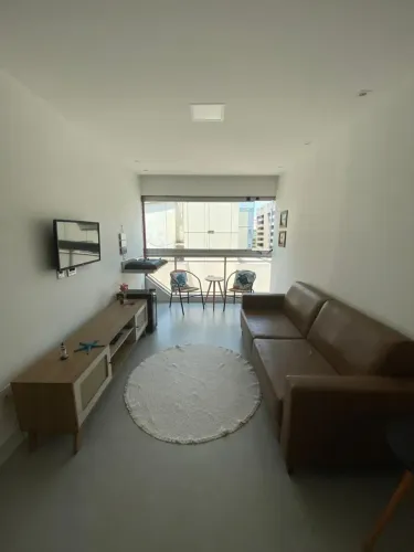 ALUGA-SE APARTAMENTO NOVO MOBILIADO EXCELENTE LOCALIZAÇÃO