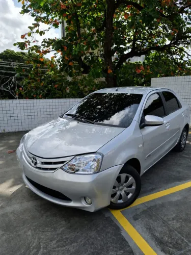 Toyota Etios X Sedan 1.5 Flex 16V 4P Mec. 2016