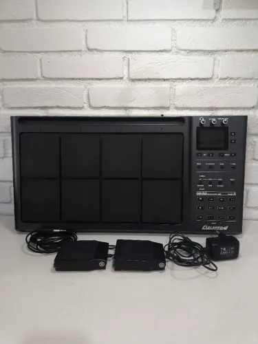 Bateria eletrônica Carlsbro okto pad percussão.