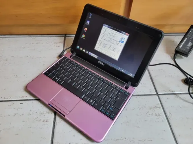 Netbook Philco Atom D425