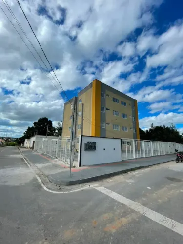 Imóvel para aluguel possui 45 metros quadrados com 2 quartos em São Luiz - Arapiraca - AL