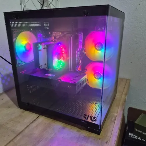 PC GAMER I3 12100 / 16GB RAM / RX 590 8GB / SSD 128GB + HD 1TERA