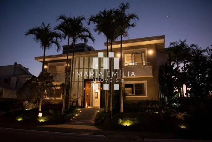 Casa à venda em Florianópolis, Jurerê, com 5 quartos, com 436 m²
