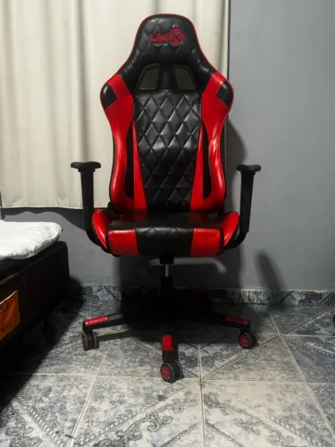 Cadeira gamer valor negociável!! Manda sua proposta