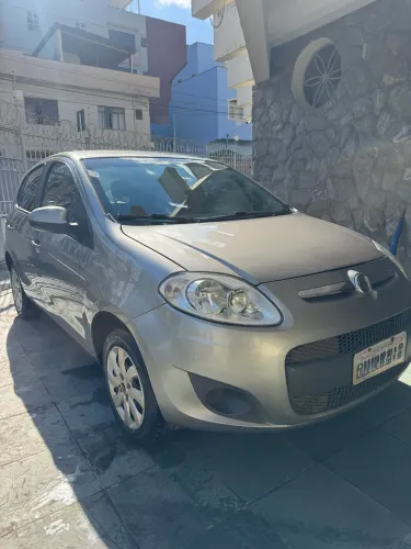 Fiat Palio Attractive 1.0 EVO Fire Flex 8V 5P 2015