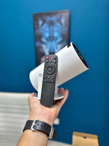 rojetor HY300 Full HD Portátil Assista à Copa do Mundo em Telão Gigante