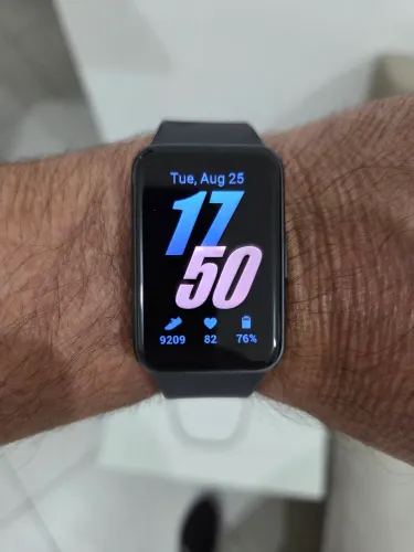 SAMSUMG GALAXY FIT 3