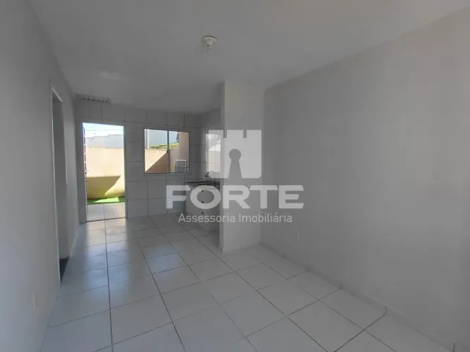ALUGO Excelente casa em condomínio fechado, portaria 24h, No Jardim Layr em Mogi das Cruze