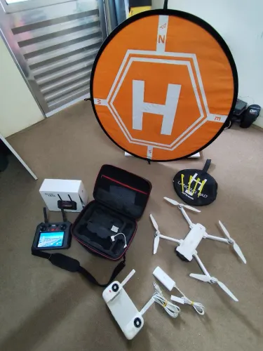 Drone FIMI X8 SE com controle Tx10