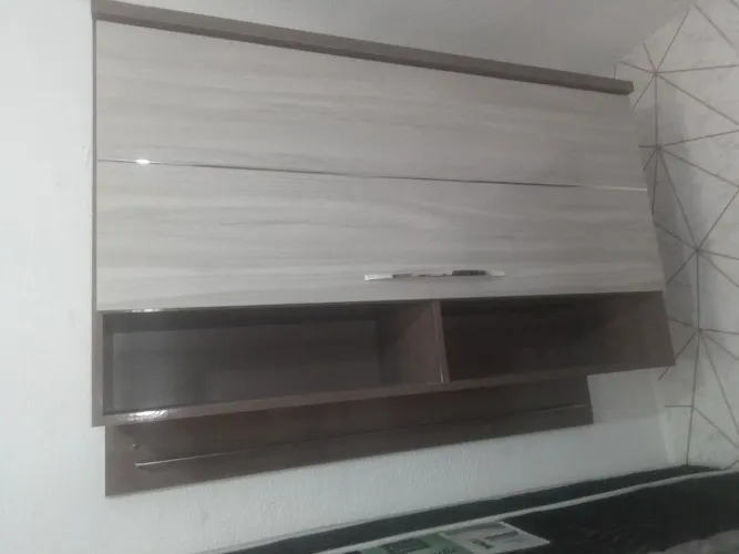 Vendo um armário de cozinha em ótimo estado de uso