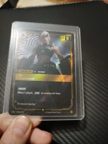 Carta Art Alternativa Vi Riftbound