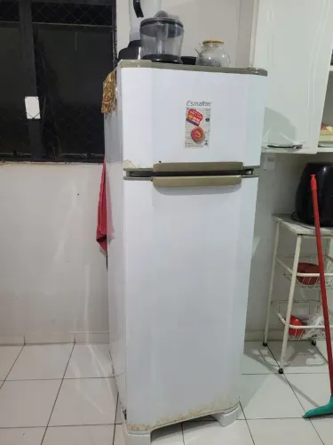 GELADEIRA USADA
