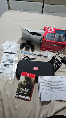 Nintendo swcht 2 completo+ resident evil vilage