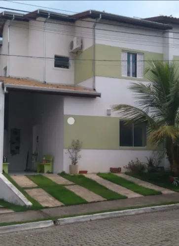 Sobrado para venda com 2 dormitórios Condomínio Jardins- Taubaté - SP